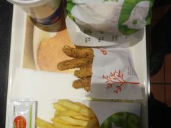 -德克士(中心医院店)