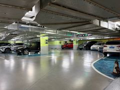 -日月光中心-停车场