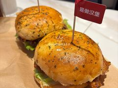 -必胜客(大悦城店)