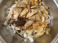 二两卤菜粉-老东江米粉