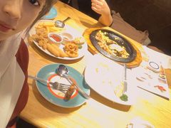 -菲滋意式餐厅(金华银泰城店)