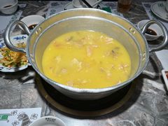 -禄婶鸡煲·打边炉