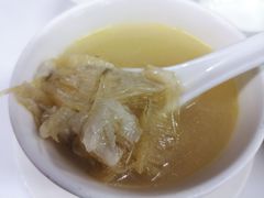 雞煲翅-新陶陶酒家