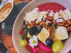 季节水果奇亚籽碗-O'mills Sourdough Bakery&Bistro(永嘉路店)