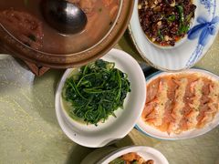 -洞庭土菜小炒馆(易发广场店)