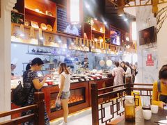 -万重锦·人文川菜馆(骡马市店)