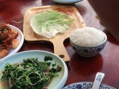 -汤河清真餐馆