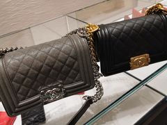 -CHANEL(恒隆广场店)