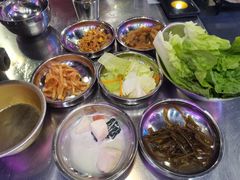 -豚豚家돈돈가韩国锅盖烤肉(新北万达店)