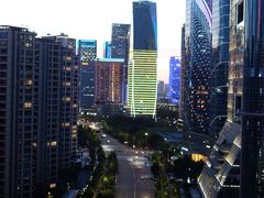 -盈丰路(地铁站)