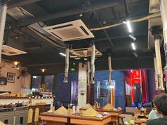 -阿山卓·野生菌火锅·纳西火塘烤肉