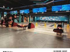 -极限PLAY运动娱乐新世界·团建派对潮玩休闲馆·室内蹦极高空游乐园