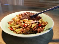 茶树菇牛肉-弄堂里(阿里西溪A区店)