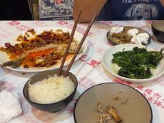 -堂瓦里·34年传统赣菜(第一街区店)