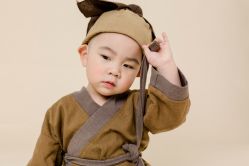 -小熊维尼高端儿童摄影(福田新洲店)