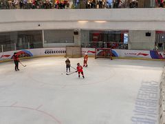 -全明星滑冰俱乐部(万象城店)