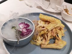 -尚一汤 广东炖汤(金桥国际店)