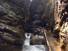 -华蓥山天意谷景区