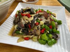 -邛海风味特色菜馆