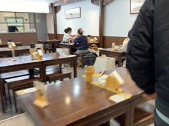 -蟹上黄·蟹黄面·江南糖水(人民广场店)