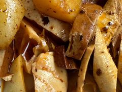 -老鼎万春卤菜(五代传承创始老店)