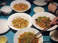 -呷湘厨·鱼汤捞饭(国家会展中心店)