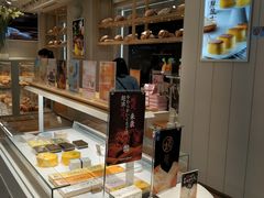 面包甜点陈列柜-好利来(靖江路店)