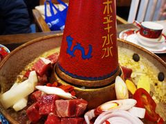 -毛辣果·贵州红酸汤牛肉火锅(西单店)