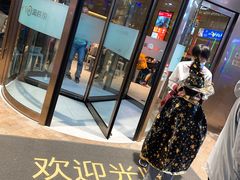 -海底捞火锅(金山百联店)
