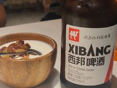 自制果仁酸奶-谷丽羊肉串·新疆鲜货烧烤馆·清真·夜宵(长沙首店)