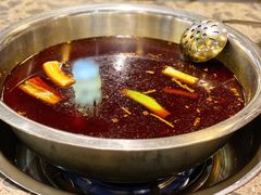 -肖肖酸萝卜鱼火锅(总店)