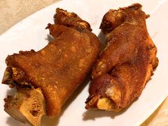猪手-眷江南之小蓝鲸(王府大街店)