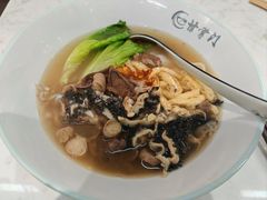-甘掌门·化州驰名牛杂粉(越秀店)