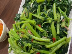 -裴越南小吃(精武店)