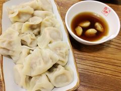 手工饺子（猪肉芹菜）-妈妈的味道(工人体育场东路店)
