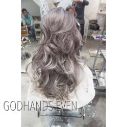 -God Hands发型设计复古会所