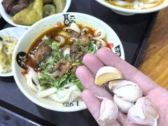 -任记七中刀削面(总店)