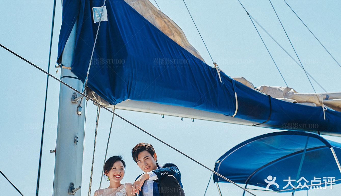 文艺镜头下的电影感夏季婚纱照