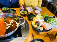 -呷哺呷哺 黄金牧场 (盛世天骄店)