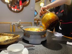 -万重锦·人文川菜馆(骡马市店)