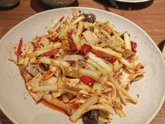 -破三川·新川菜(静安大融城店)