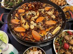 -鸿顺老铁锅美蛙鱼府(解放碑店)