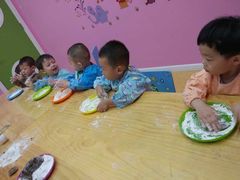 -想象乐创意早教托育中心(殷高西路店)