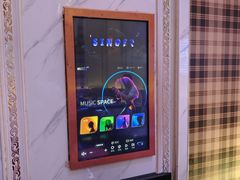 -皇马纯KTV·量贩·聚会(民治店)