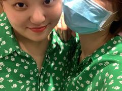 -H&M(鹏欣水游城店)