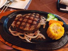 -尊品牛排(恒峰店)