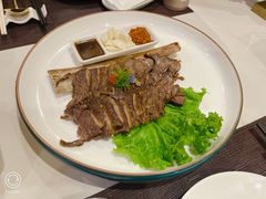 极品酱焗牛肋排-悦真雅院·四合院·清真私房菜(雍和宫店)