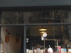 门面-Be Lived Cafe比例咖啡(摩天轮店)