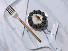 -UNI UNI(环亚凯瑟琳店)