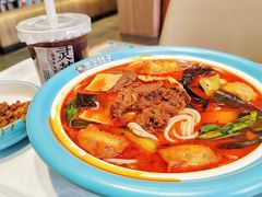 -灵芝妹子海鲜米线(劳动公园店)